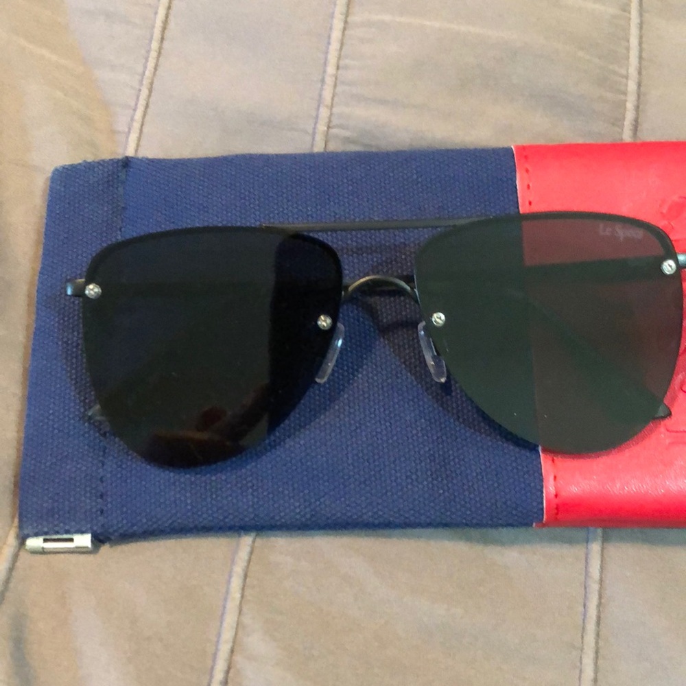 LeSpecs Aviator sunglasses